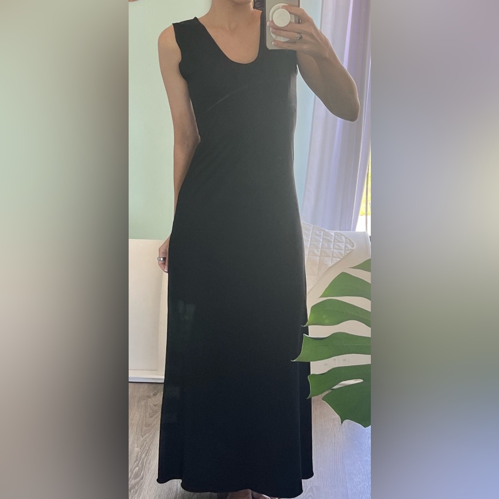 Elegant Black Maxi Dress